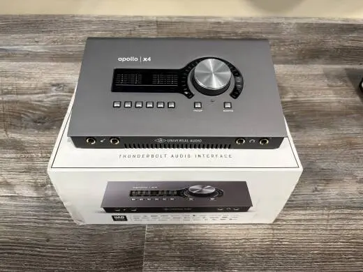 Universal Audio - Apollo x4 Thunderbolt 3 Audio Interface w/UAD-2 QUAD Core Processing 2