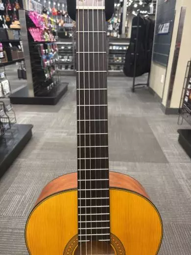 Yamaha - CG122MS Classic Guitar Solid Spruce & Nato 2