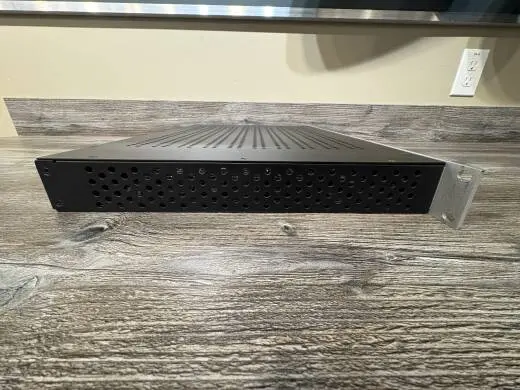 Universal Audio - Apollo 16 - 16X16 24/192 Firewire Interface with DSP 2