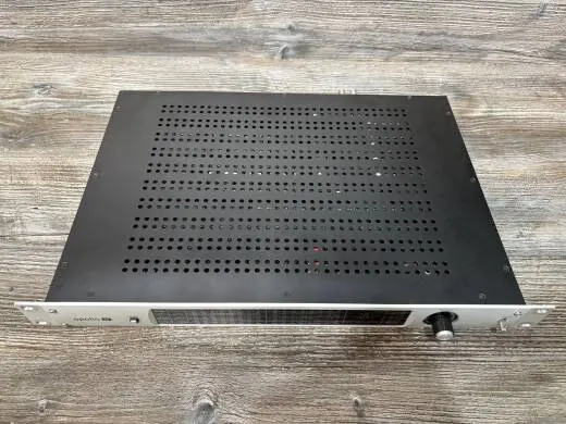 Universal Audio - Apollo 16 - 16X16 24/192 Firewire Interface with DSP 2
