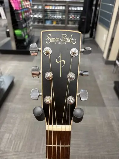 Simon and Patrick - Songsmith with Cutaway and A3T Pickup - Black 2