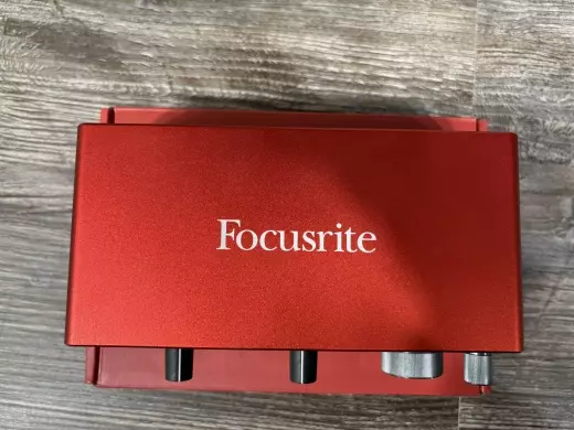 Focusrite - Scarlett 2i2 3rd Generation USB 2.0 Audio Interface 2