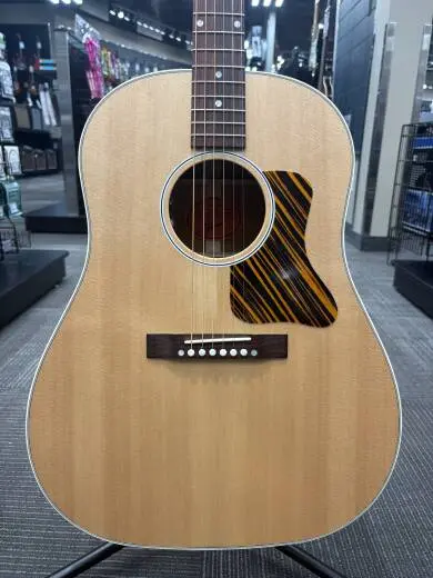 Gibson - J-35 Faded 30s - Natural 2