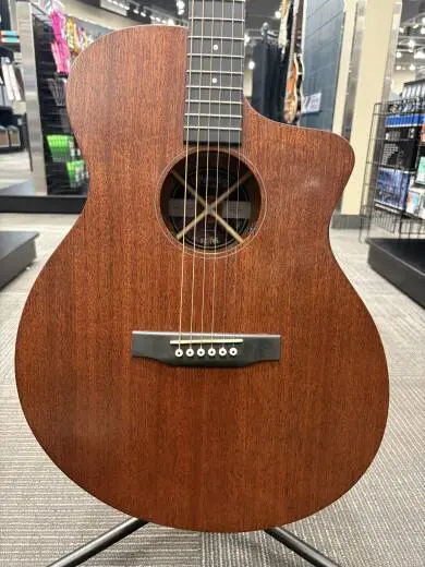 Martin Guitars - SC-10E-02 Road Series Sapele Acoustic Electric Guitar with Gigbag 2