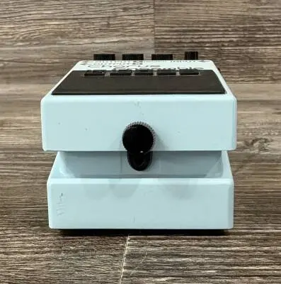 BOSS - CE-5 Stereo Chorus 2