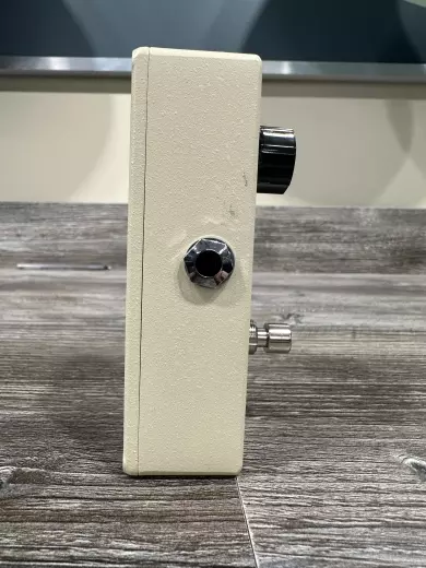 MXR - M133 - Micro Amp 4