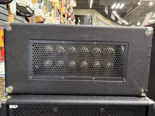 Traynor - YBA300 300 Watt All-Tube Bass Head 2