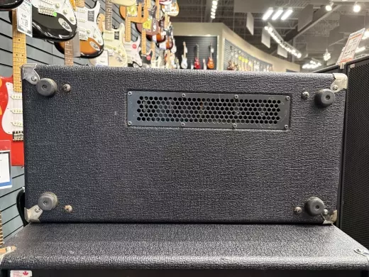 Traynor - YBA300 300 Watt All-Tube Bass Head 2