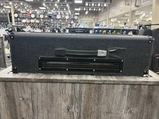 Marshall - JCM900 4100 100-Watt Guitar Head 2