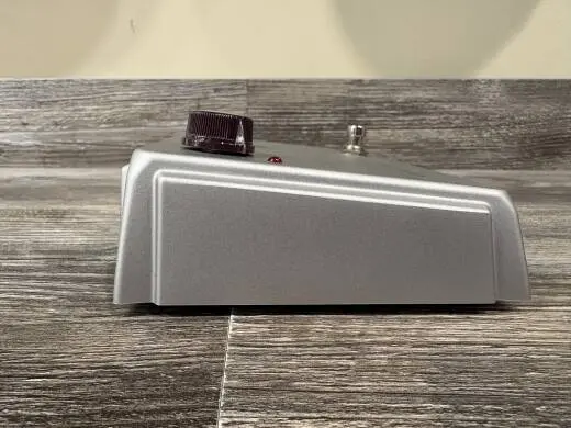 Warm Audio - Centavo Professional Overdrive Pedal - Limited Edition Silver 2