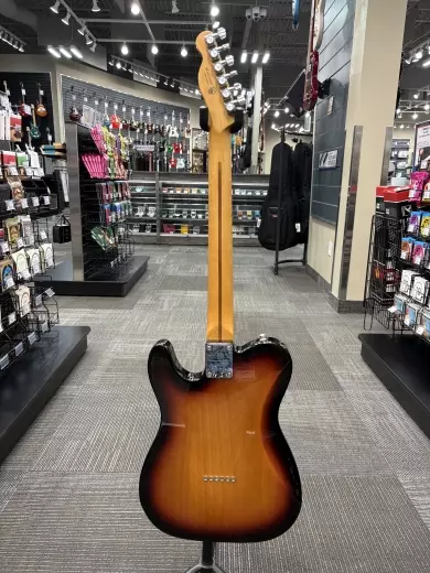 Fender - Player Plus Telecaster, Maple Fingerboard - 3-Colour Sunburst 2