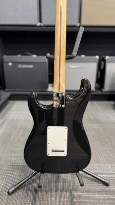 Store Special Product - Fender - Player Stratocaster Pau Ferro - Black