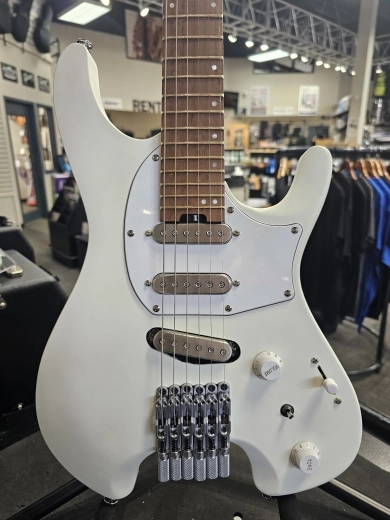 Ibanez - ICHIKA NITO MODEL 3