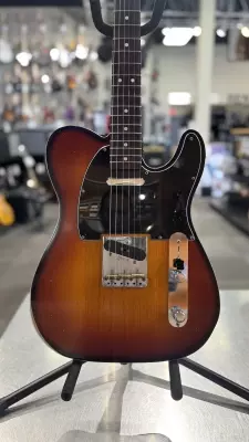 Fender - Jason Isbell Custom Telecaster, Rosewood Fingerboard - 3-Colour Chocolate Burst 2