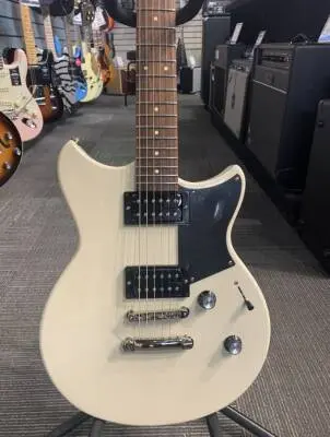 Yamaha revstar - RS320 2