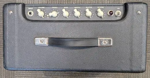 Fender - 223-1500-000 2
