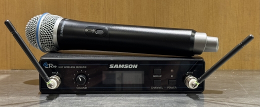 Samson Concert 99 Handheld Wireless System With Q8 Capsule (K: 470