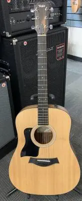 Taylor Guitars - 110E W V2 LEFT