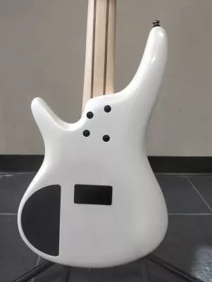 IBANEZ SR5 PEARL WHITE 2