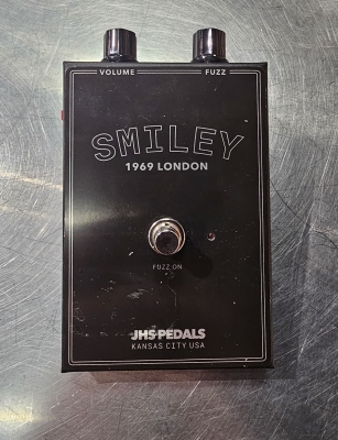 Gear Hunter | JHS Pedals - JHS SMILEY