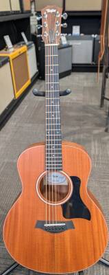 Taylor Guitars GS Mini-e Mahogany Acoustic/Electric Guitar