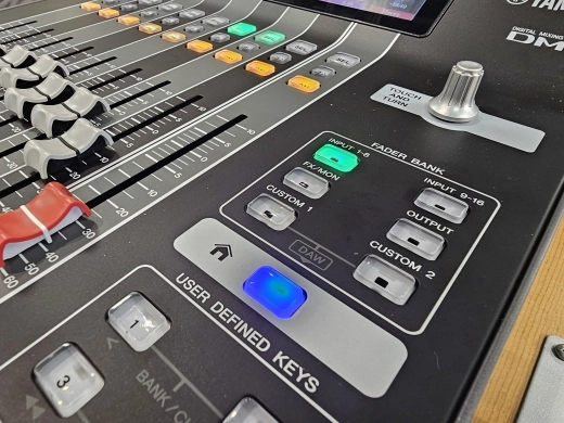 Yamaha - DM3S 2