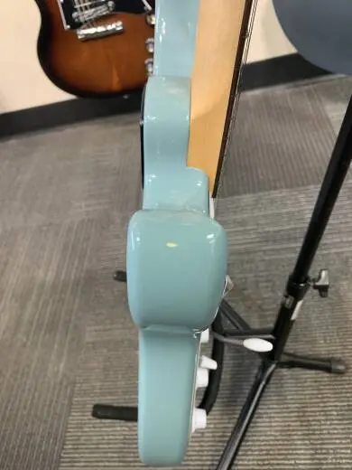 PRS SE SILVER SKY LH RW STONE BLUE 2