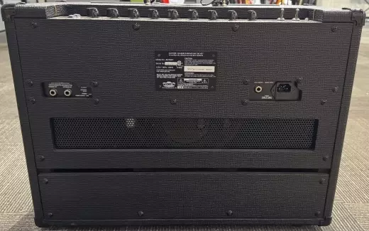 Store Special Product - Vox - AC15C1