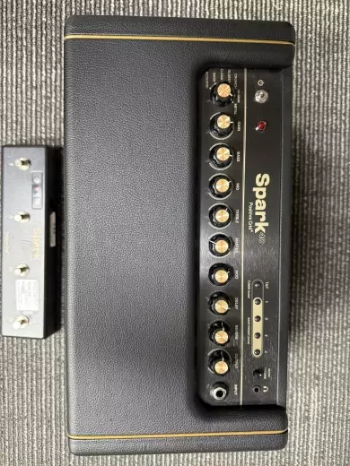 Spark 40 Guitar Amp w/Controller 2