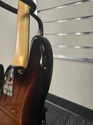 Fender - 019-3930-700 2