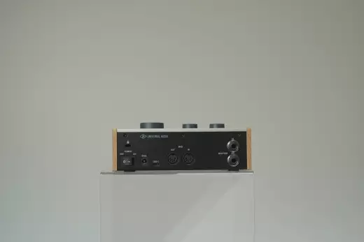 Store Special Product - Universal Audio - UA-VOLT276