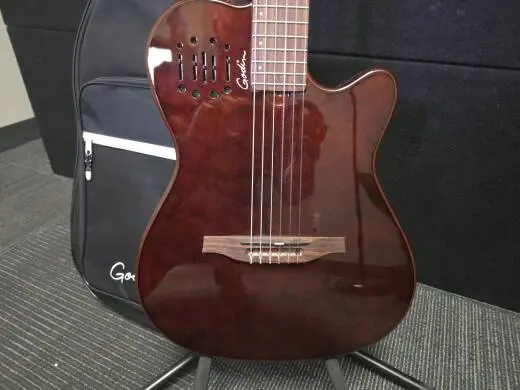 Godin Guitars - G52417 2