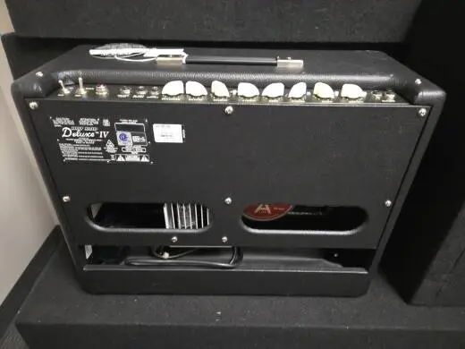Fender - 223-1200-000 2
