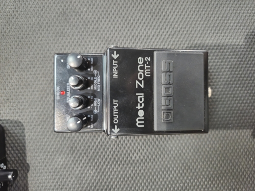 BOSS MT-2 Metal Zone 30th Anniversary Special Edition Pedal | Long
