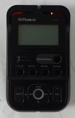 Gear Hunter | Roland - R-07-BK Ultra-Portable Recorder