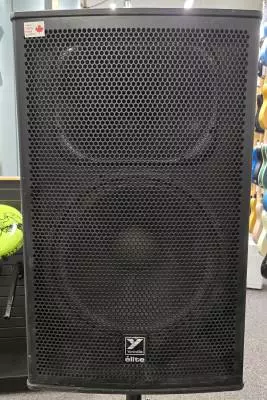 Yorkville Sound - EF15P
