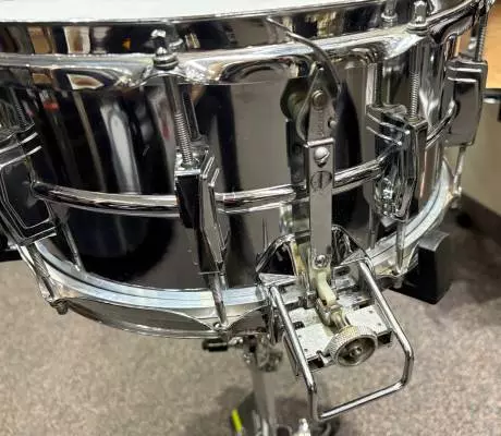Ludwig 1971 6.5x14 Super Sensitive Snare Drum 2