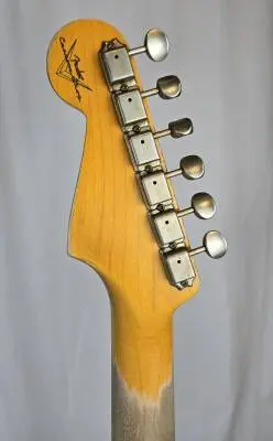 Fender Custom Shop - 1965 Stratocaster Super Heavy Relic 2