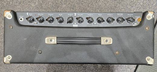 Store Special Product - Traynor - YCV50B