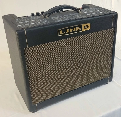 Line 6 - DT25-112 Bogner Tube Amp 2