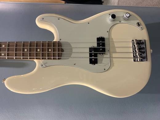 Fender American Professional Precision Bass 2