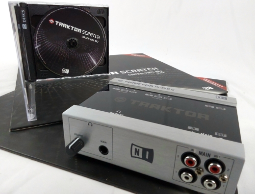 ジャンク] NI Traktor Scratch A6（Jual Native Instruments