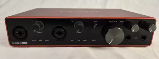 Focusrite - SCARLETT8I6MK3 2