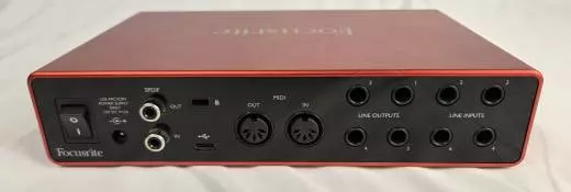 Focusrite - SCARLETT8I6MK3 2