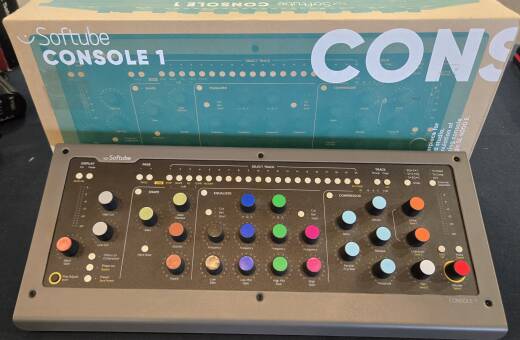Softube Console 1 MK II Hardware And Software Mixer W/Integrated