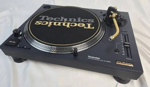 Technics - SL1200M7R 2