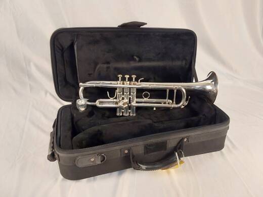 Store Special Product - Eastman - Silver Trumpet