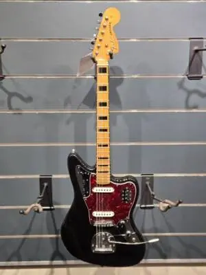 Store Special Product - Fender - Vintera II 70s Jaguar Maple Fingerboard Black