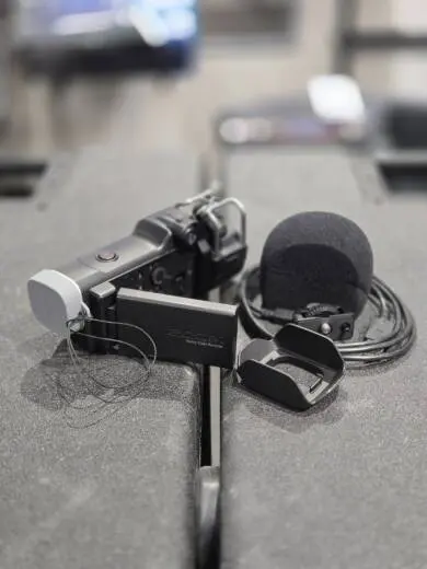 Store Special Product - Zoom - Q8 Hi-Definition Handheld Audio/Video Recorder