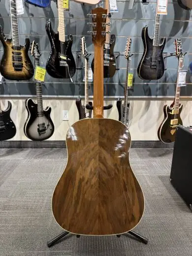 Gibson - J45 Studio Walnut Natural 2